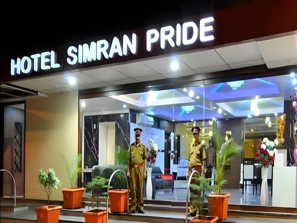 Hotel Simran Pride 1/14