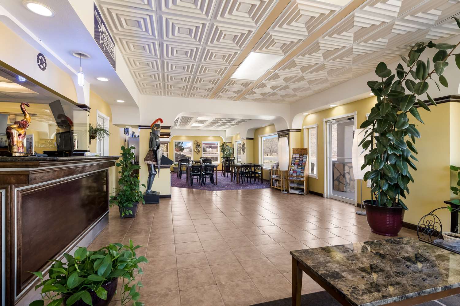 Americas Best Value Inn Alpine 11/33