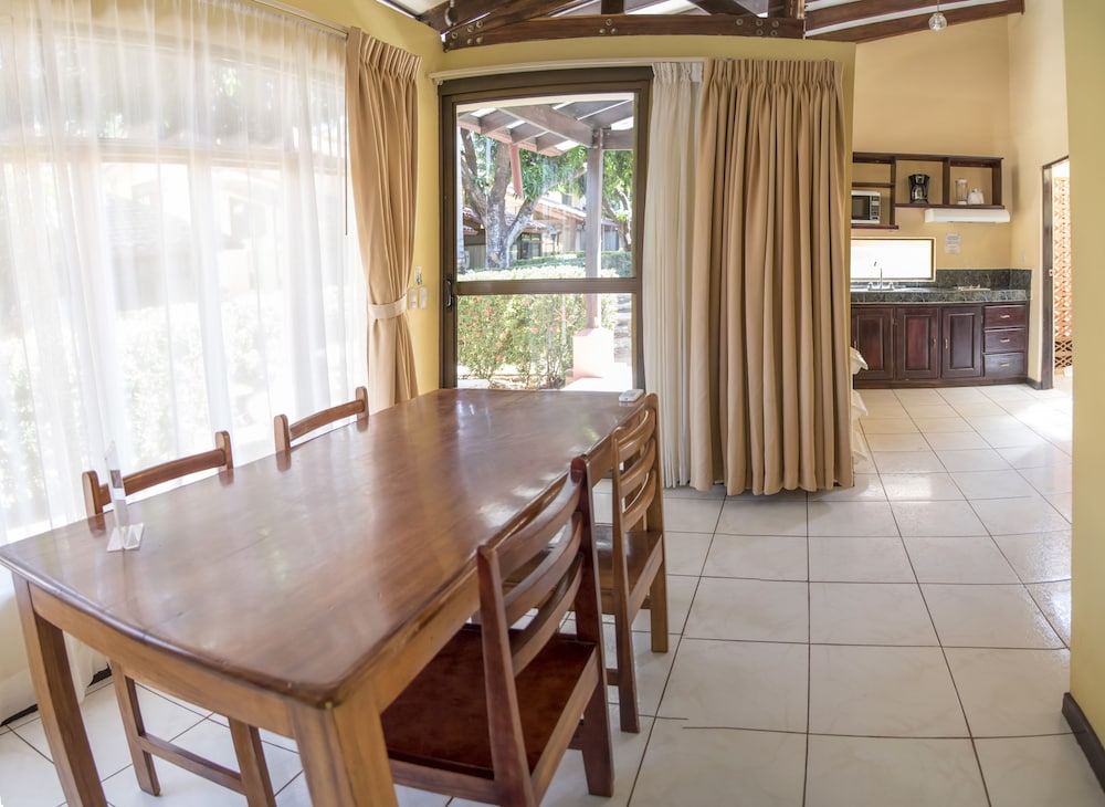 HOTEL & VILLAS NACAZCOL 10/50