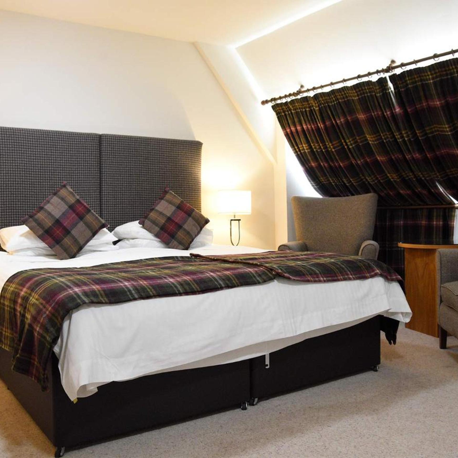 The Royal Hotel, Portree 15/55