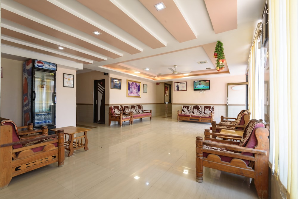 Hotel Sai Shraddha 19/26