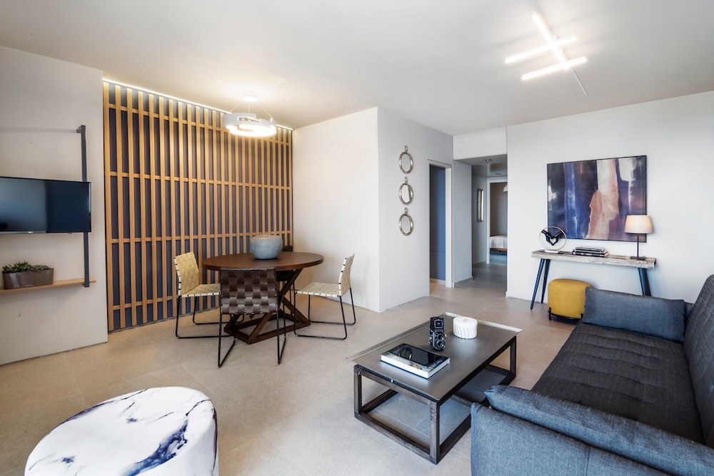 Marina Alimos Hotel Apartments 26/50
