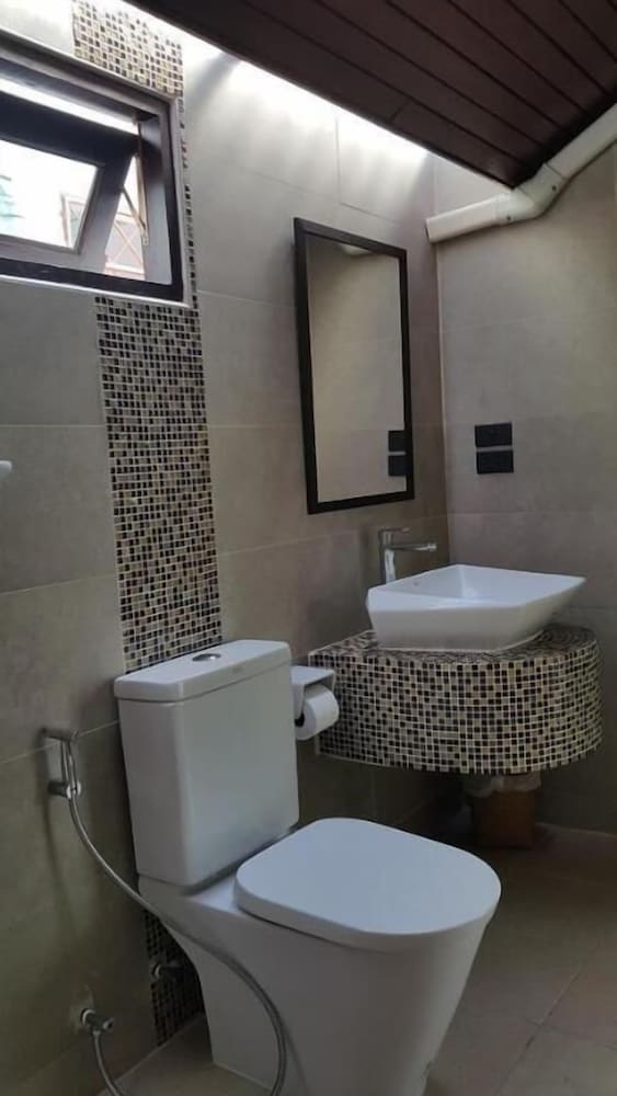 Yi's Garden Villa 36/39