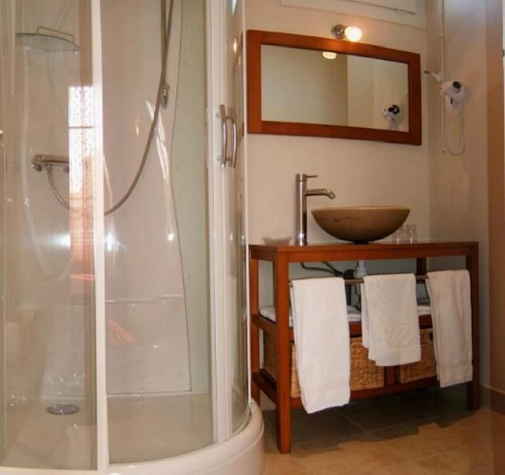 Hotel Moderne 44/45