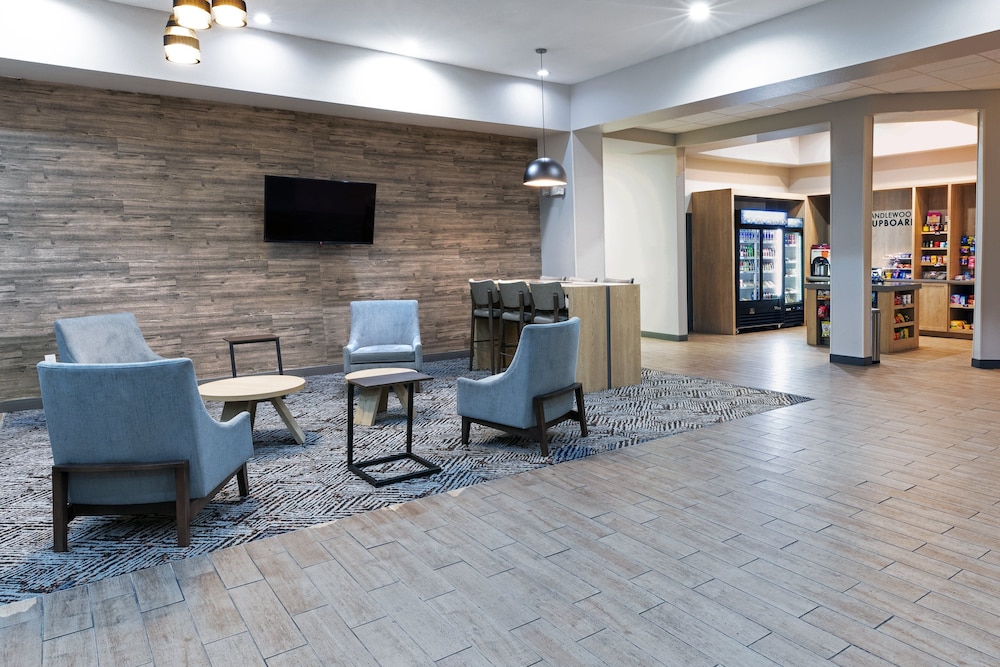 Candlewood Suites Mount Pleasant 46/67