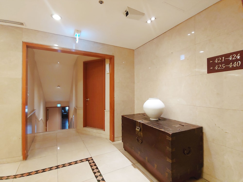 Sejong Hotel 46/78
