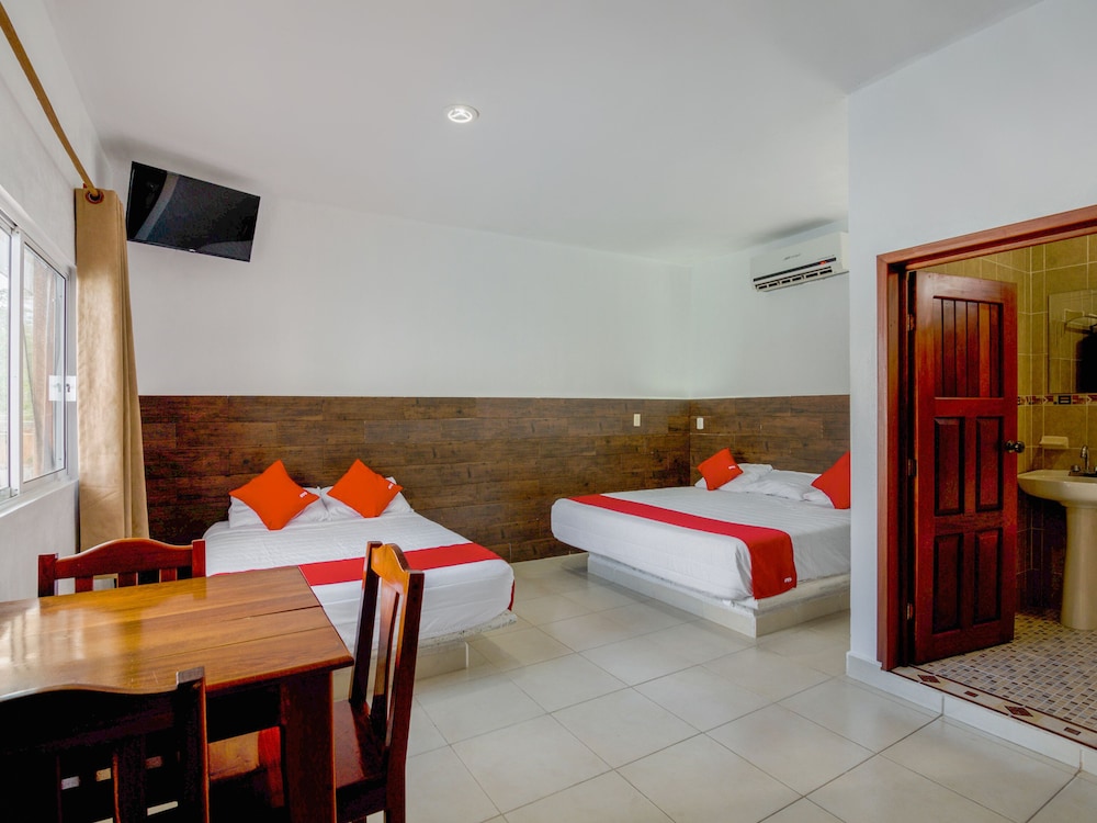 OYO Hotel Palma Real 12/34