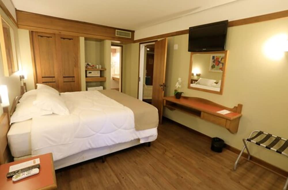 Tri Hotel Canela 9/39