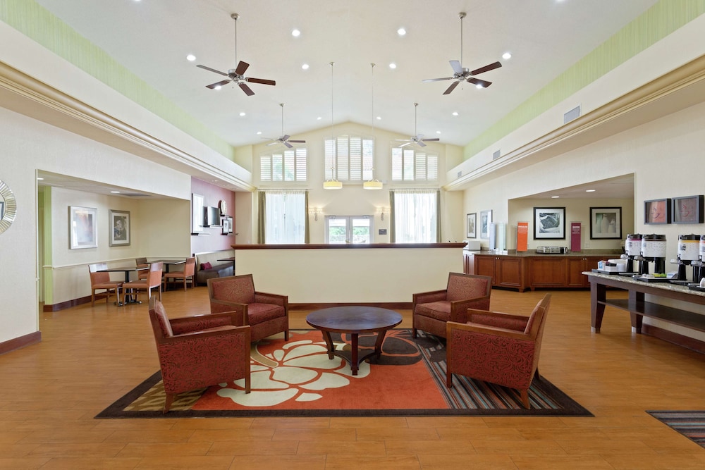 Hampton Inn & Suites Venice Bayside South Sarasota 25/36