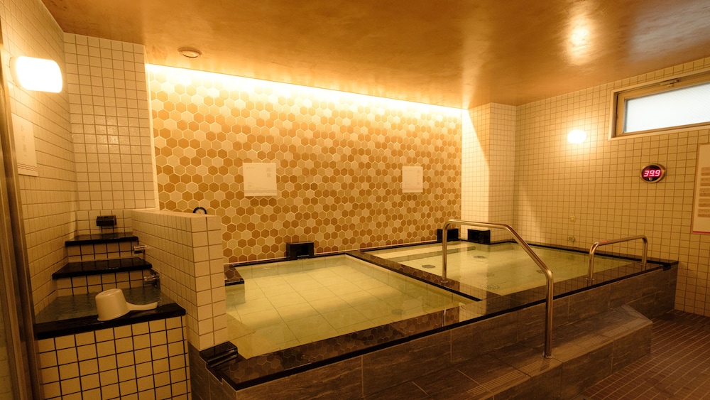 Matsuyama New Grand Hotel 25/50
