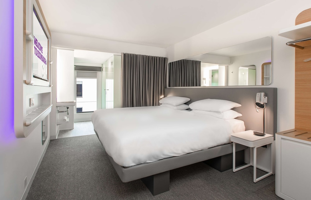 YOTEL Edinburgh, Select by Hilton 19/72
