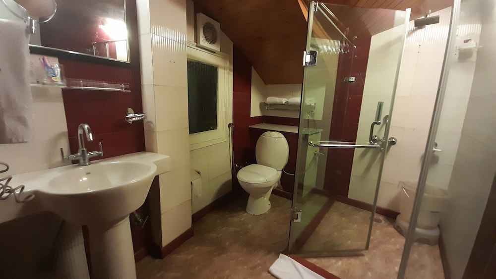 Hotel Kapil 65/66