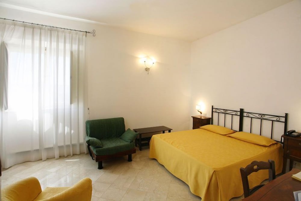 Hotel La Terra Formerly Hotel Rione Antico La Terra 36/59
