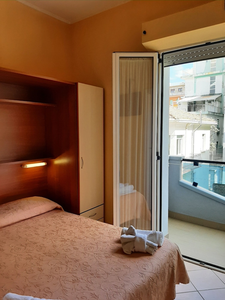 Hotel Originale 9/50
