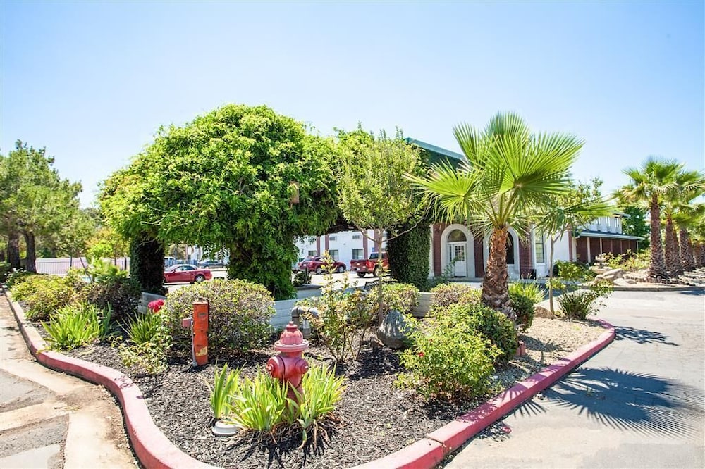 Studio6 Suites Cameron Park, CA - Folsom in Cameron Park - CA