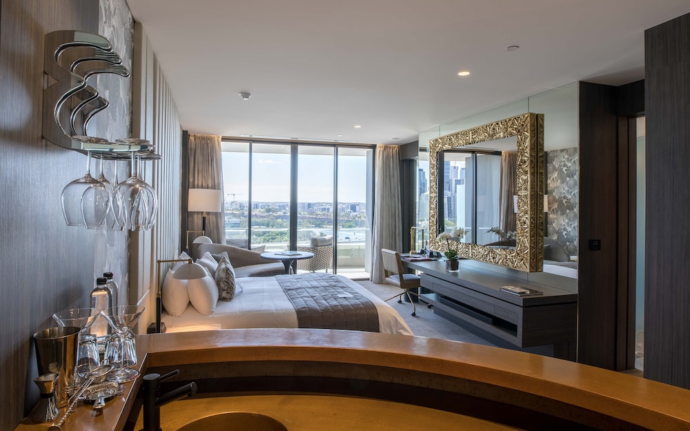 Emporium Hotel South Bank 48/72