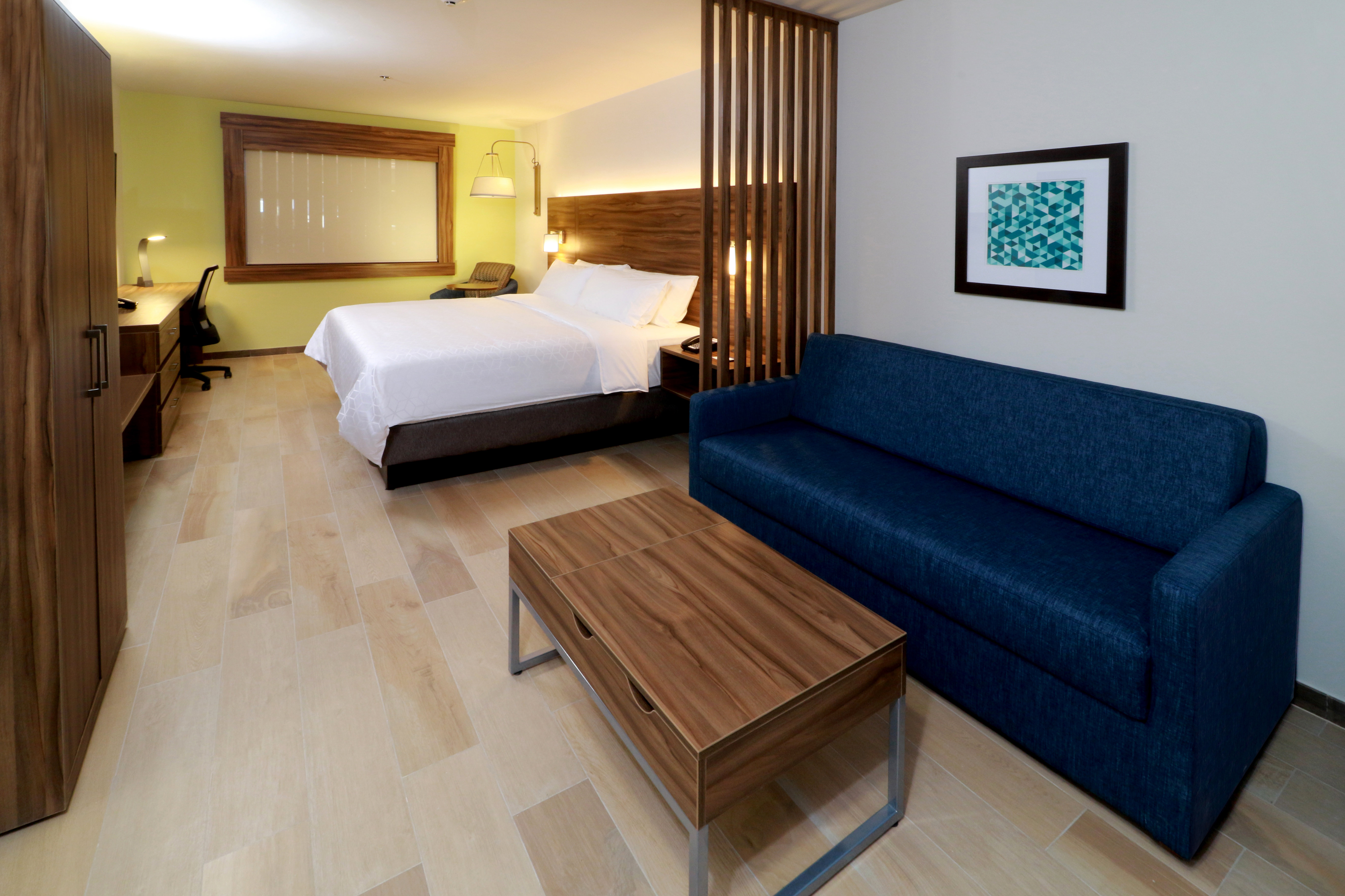 Holiday Inn Express And Suites Playa Del Carmen 10/74