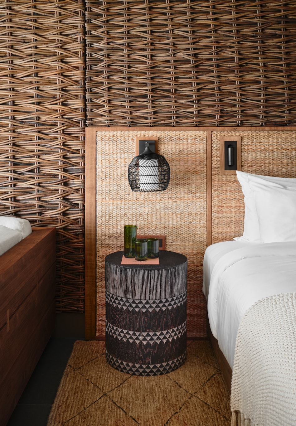 Room, King Bed, Pool Side, Terrace
