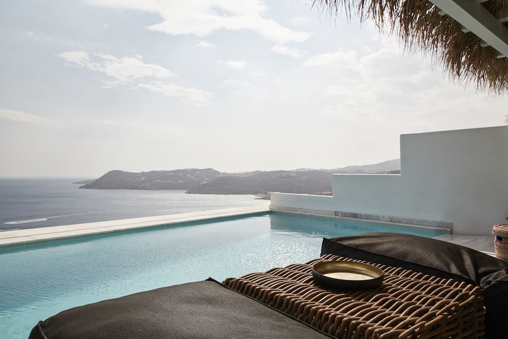 Myconian Villa Collection - Preferred Hotels & Resorts 41/50