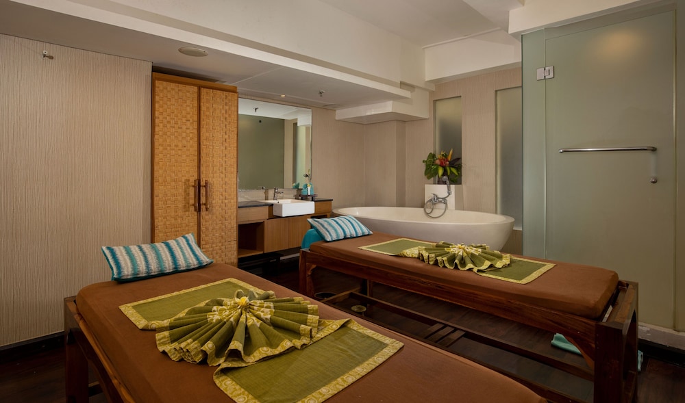 Grand Ixora Kuta Resort 37/73