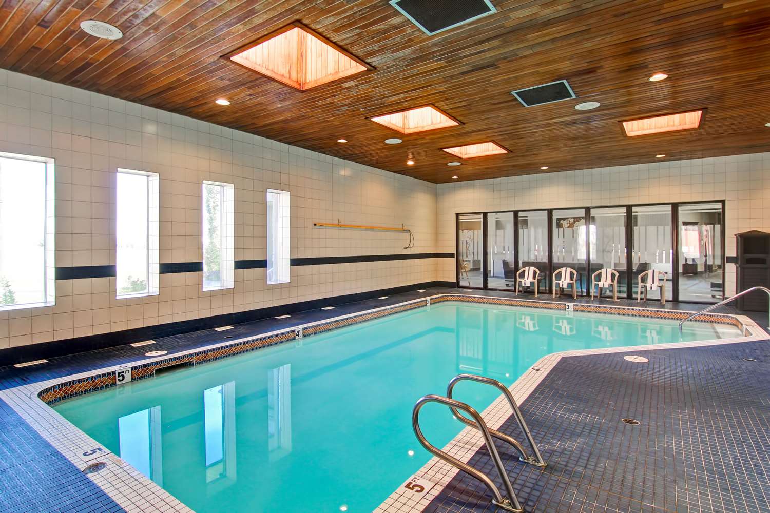 Radisson Hotel & Conference Centre West Edmonton, AB 13/33