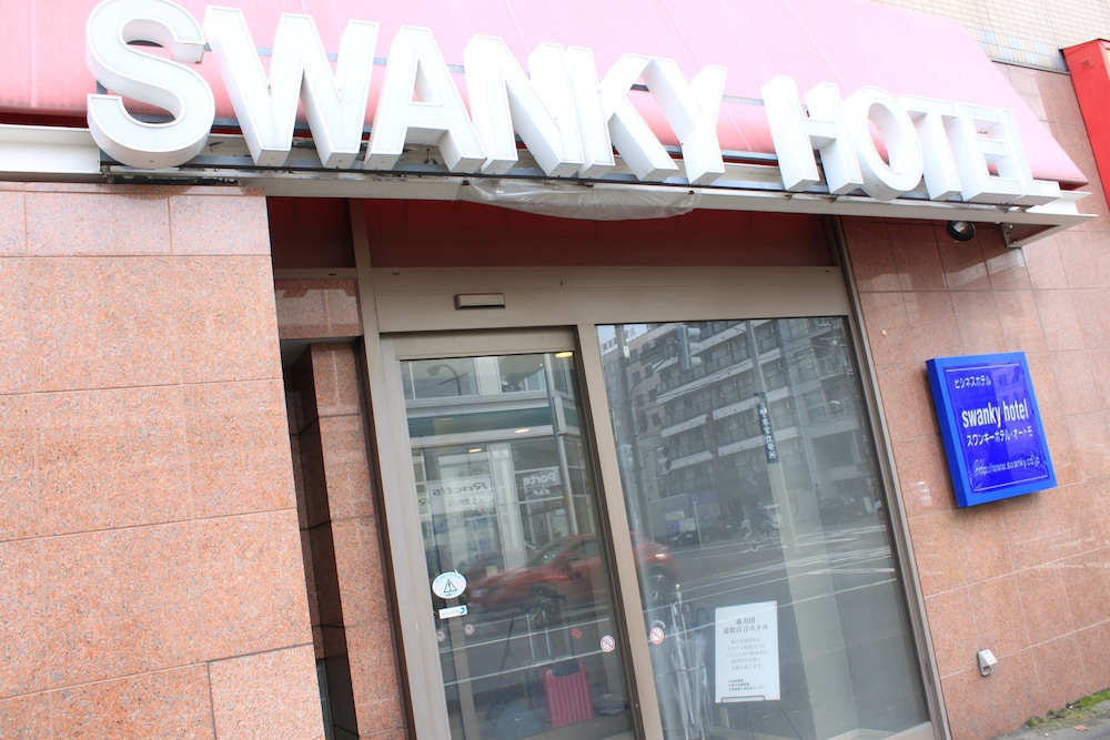 SWANKY HOTEL OTOMO in SAPPORO