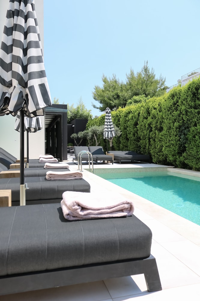 AZUR HOTEL 45/50