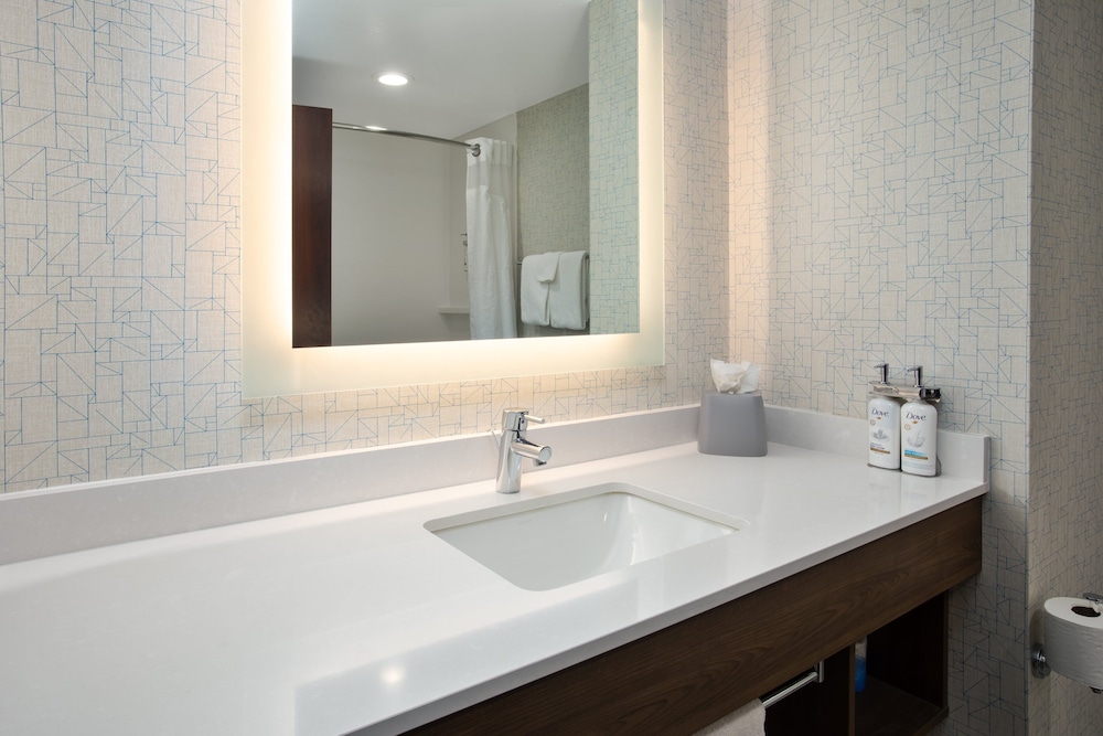 Holiday Inn Express & Suites Rochester Webster, an IHG Hotel 46/50