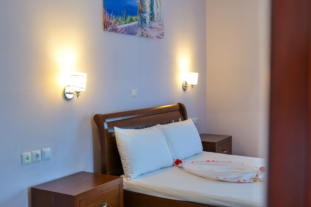 Hotel Chris 20/71