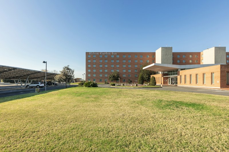 Hilton Garden Inn Rome Airport 73/75