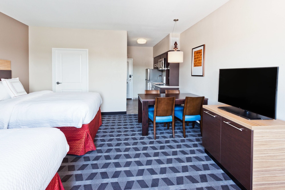 TownePlace Suites Dothan 18/26