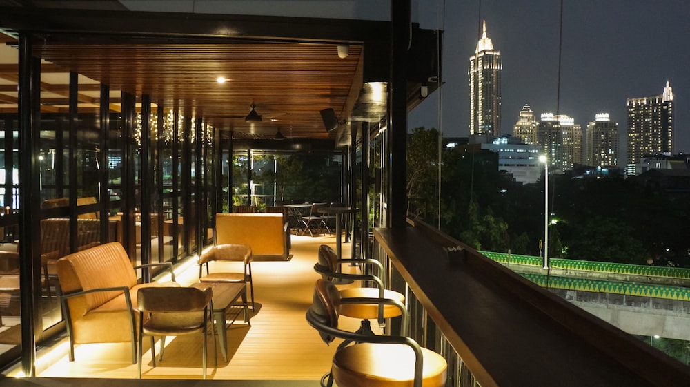 Barito Mansion 24/35