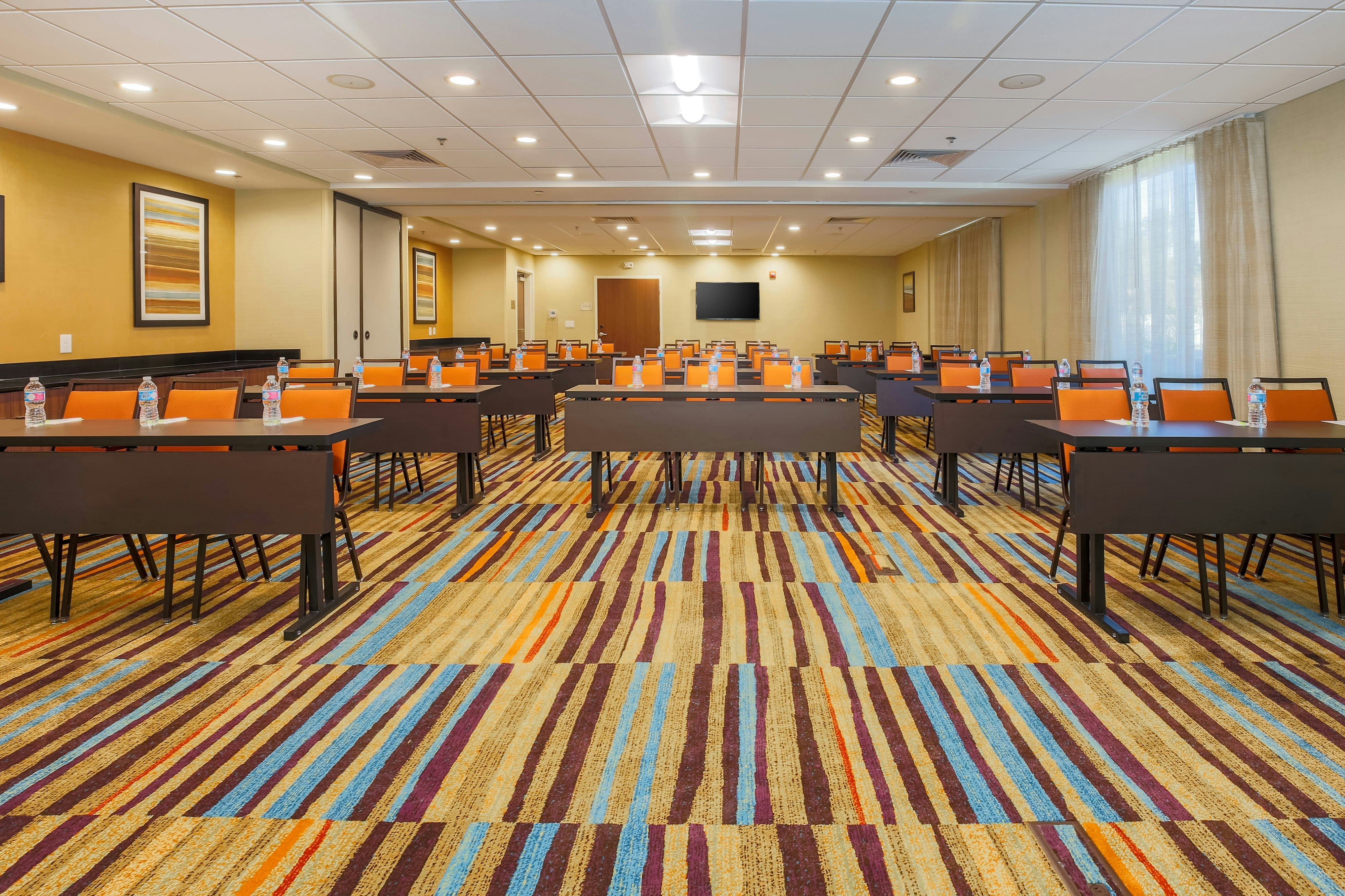 FAIRFIELD INN & SUITES ALEXANDRIA 13/15