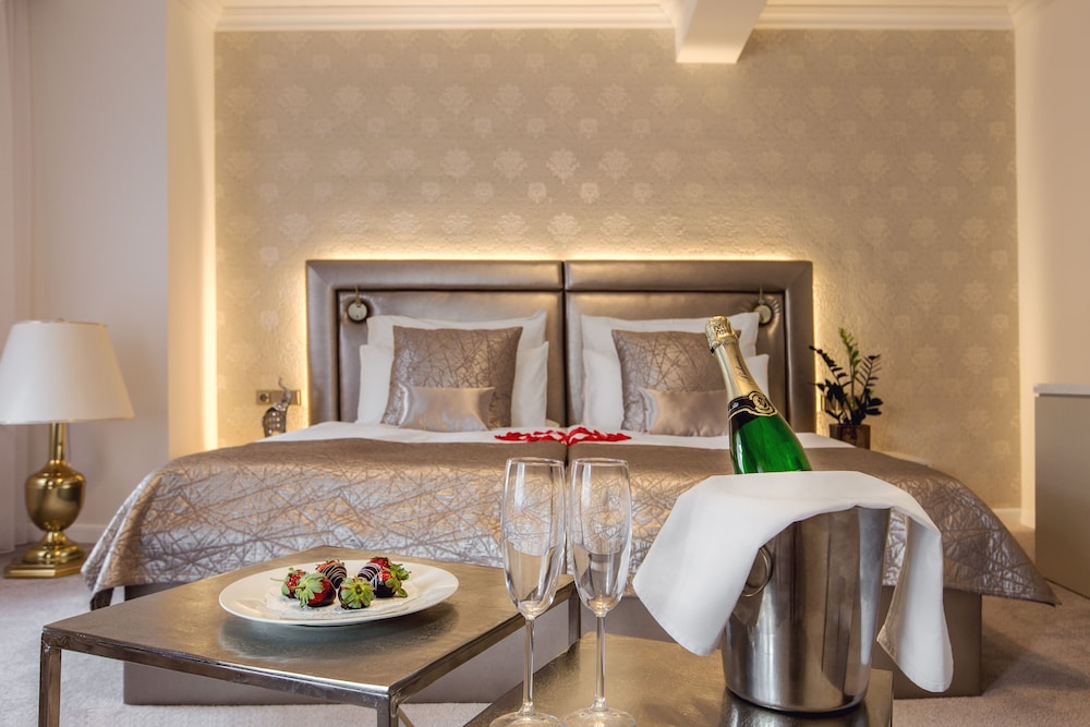 Hotel Sen 10/41