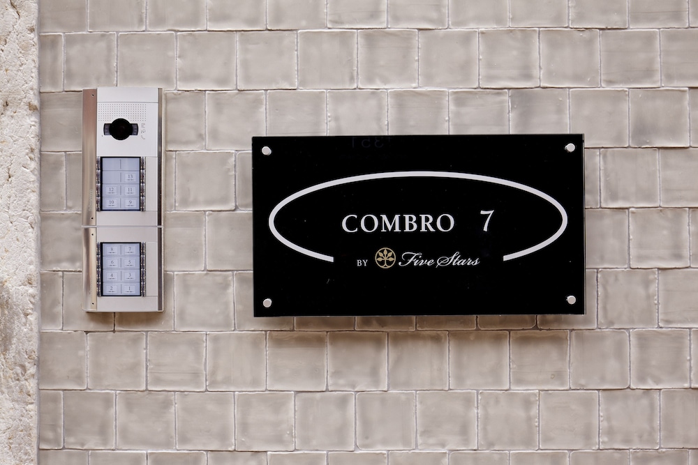 Lisbon Five Stars Apartments Combro 7 30/50
