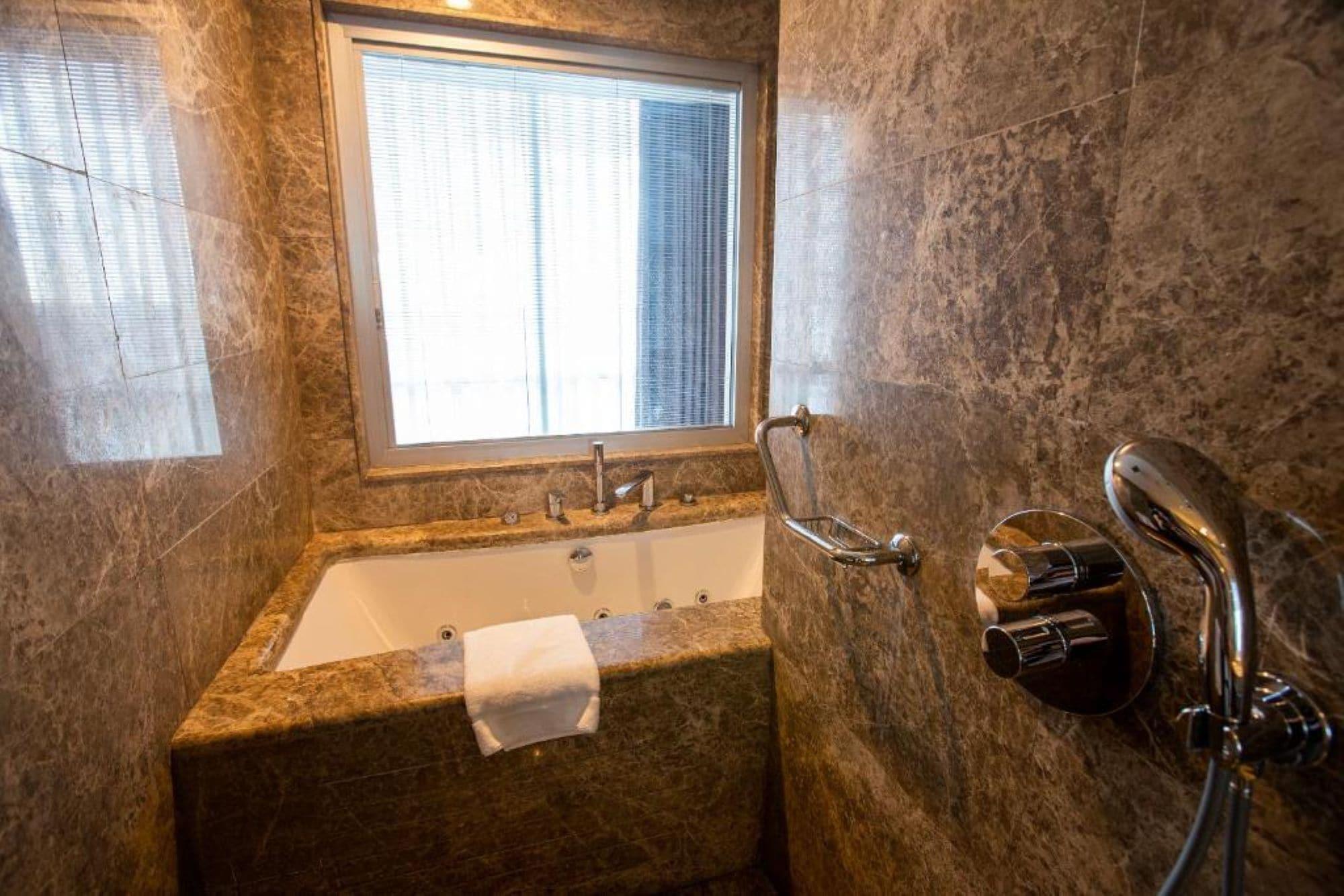 Executive, Suite, Uranus Hotels Istanbul Topkapi 6/6