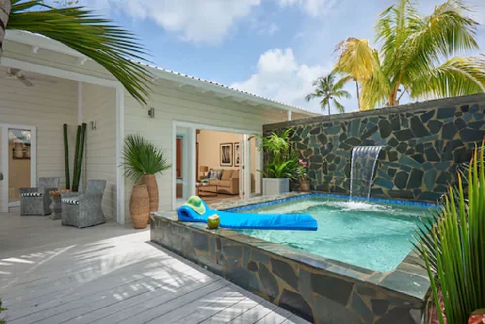 Serenity at Coconut Bay 29/31