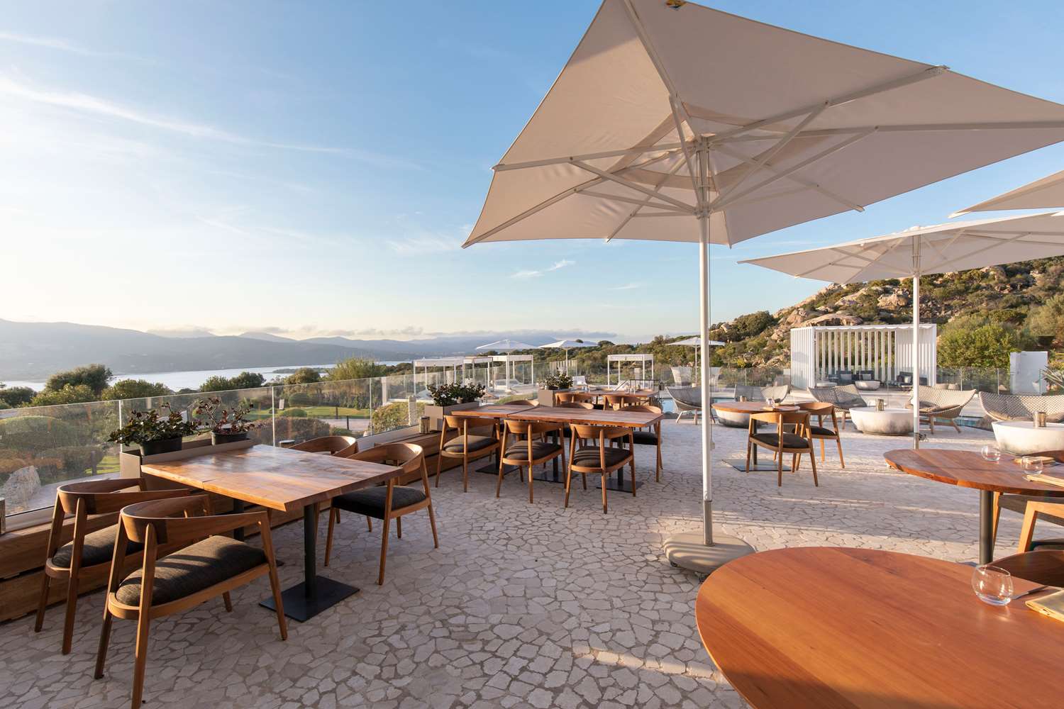 Sulia House Porto Rotondo, Curio Collection by Hilton 65/99