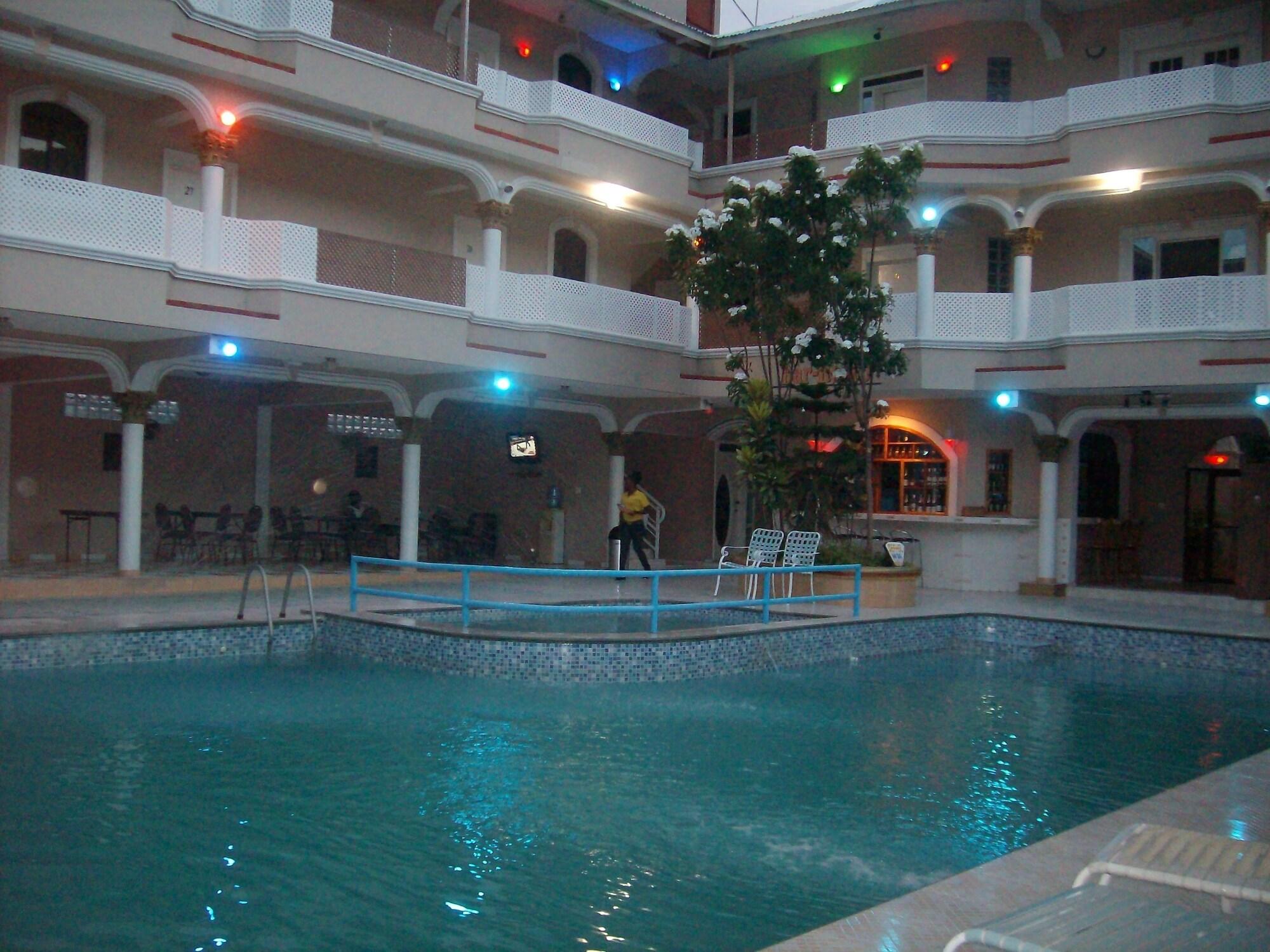 Jeffel Hotel 6/28