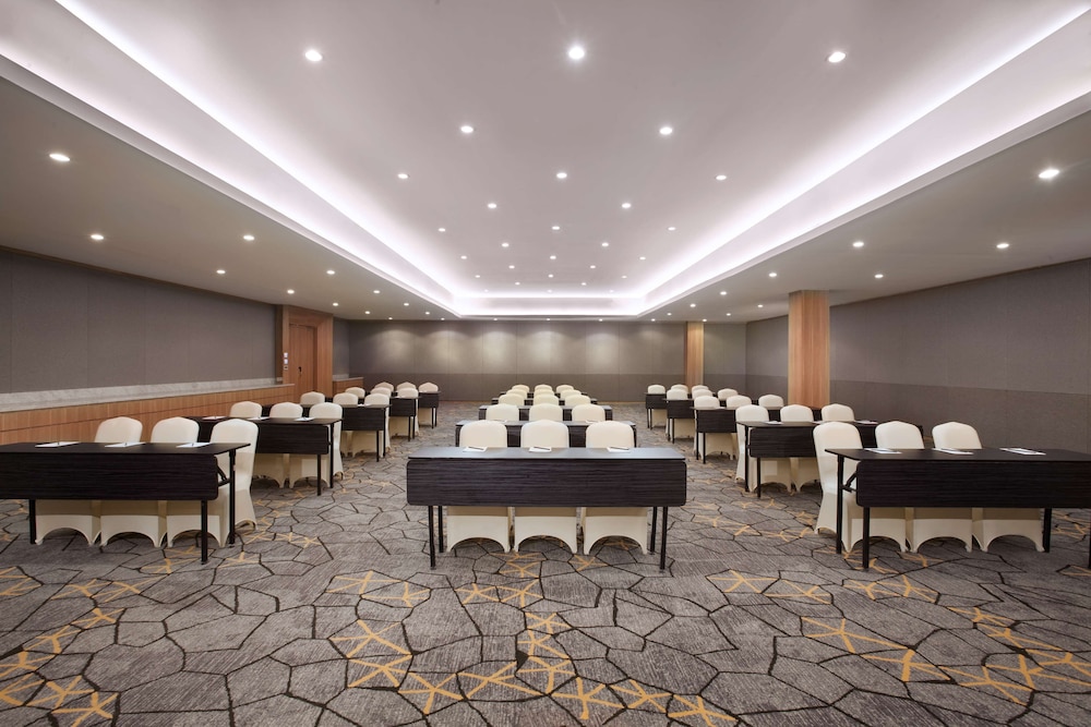 AIHO Hotel Medan 56/57