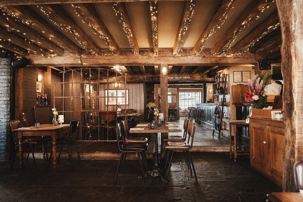 The Ship Inn 33/50