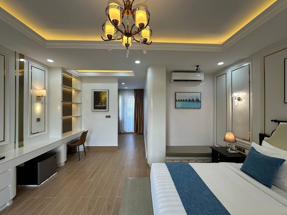 JUNIOR SUITE, BALCONY