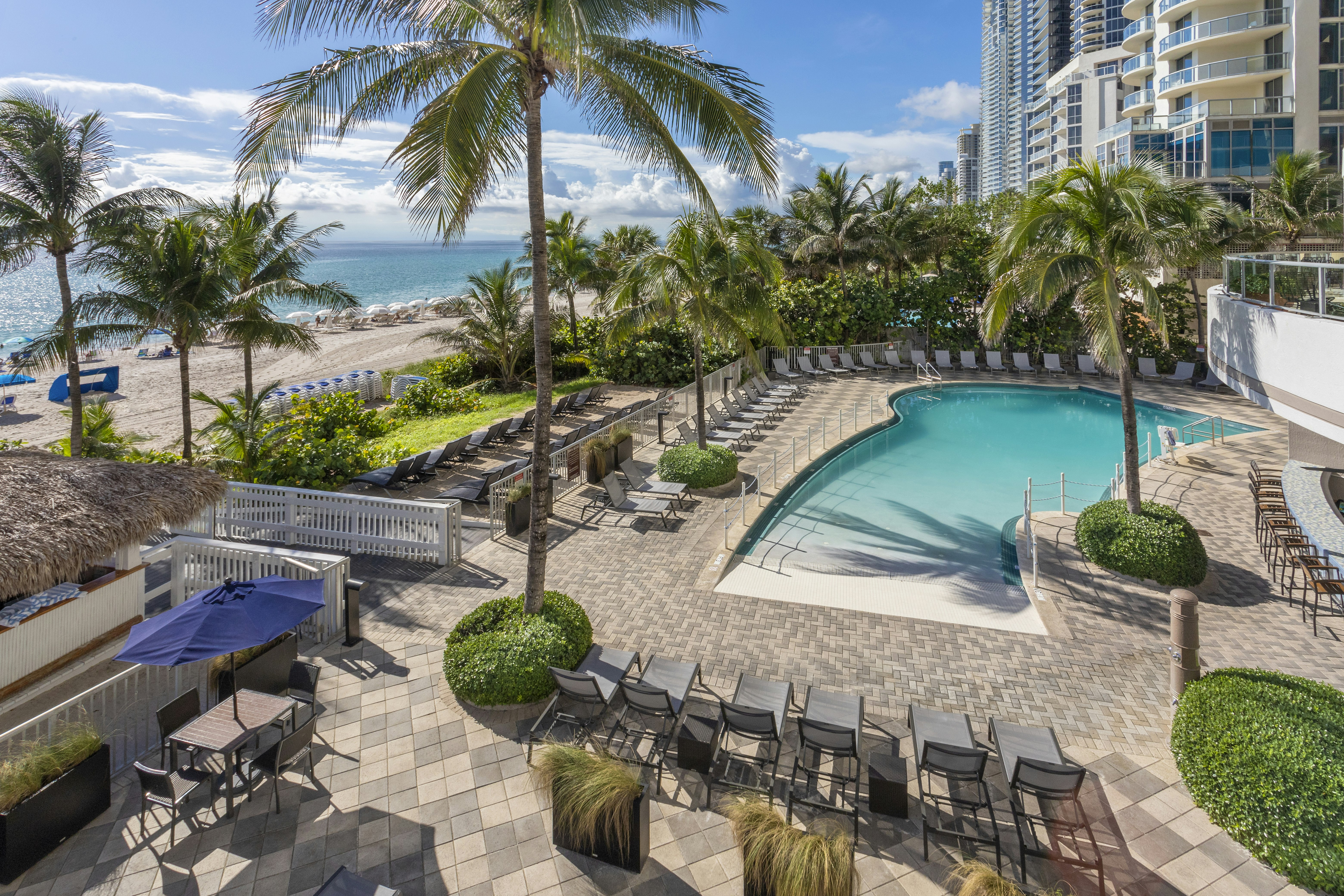 Doubletree By Hilton Ocean Point Resort – North Miami Beach 65/68