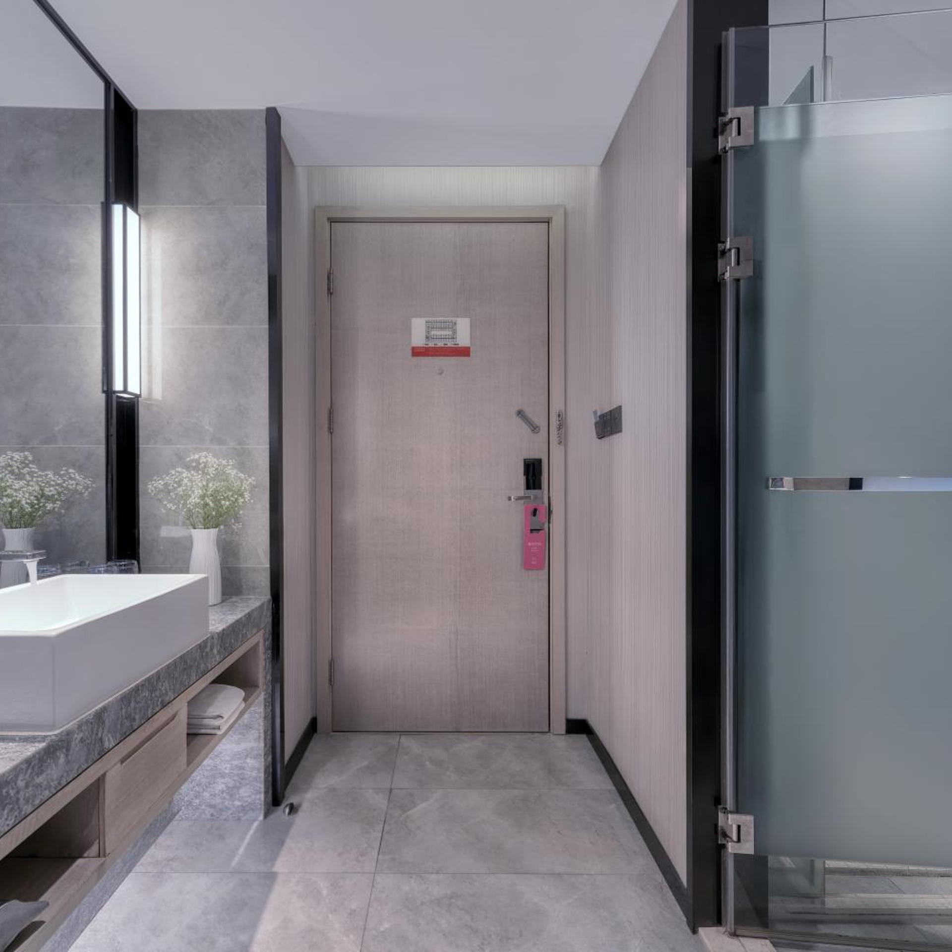 Echarm Hotel( Guangzhou Pazhou International International Exhibition Center Nanzhou Metro Station) 49/50