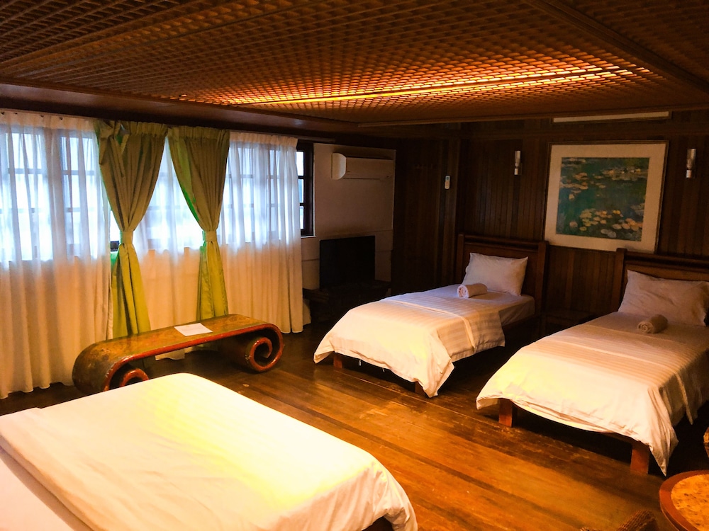 Hotel O I.villa Inn 26/56