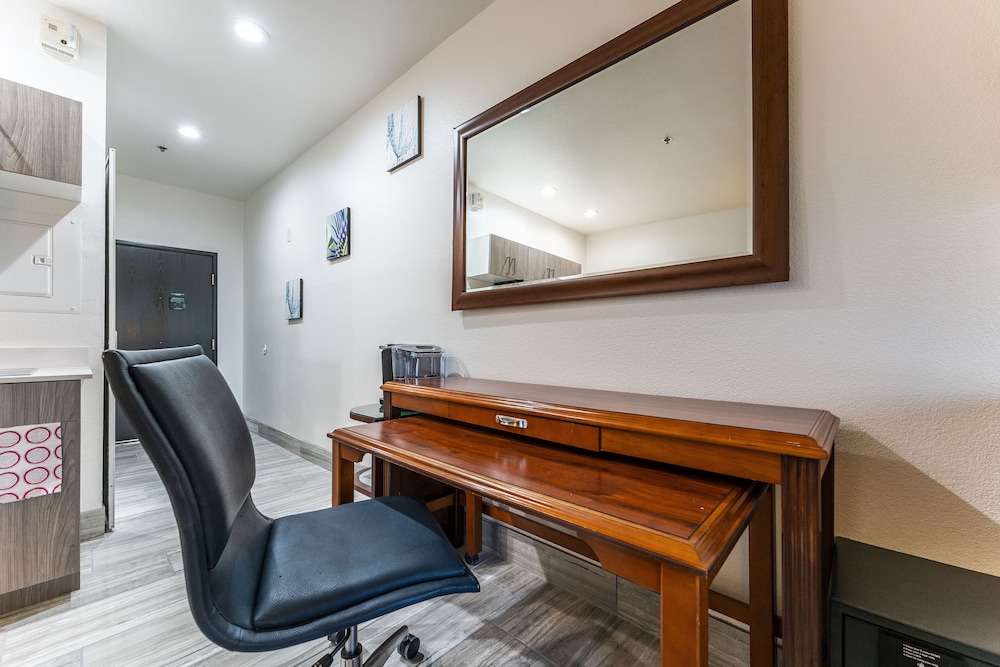 Metro Tempe Extended Stay 34/55
