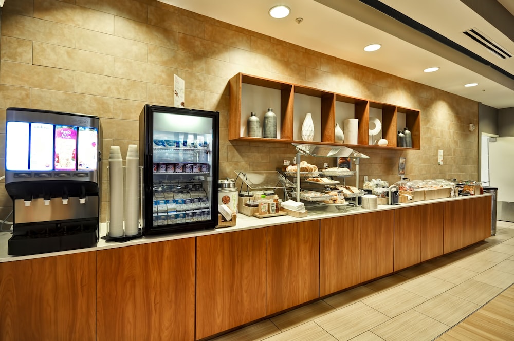 Springhill Suites Tallahassee Central 37/46