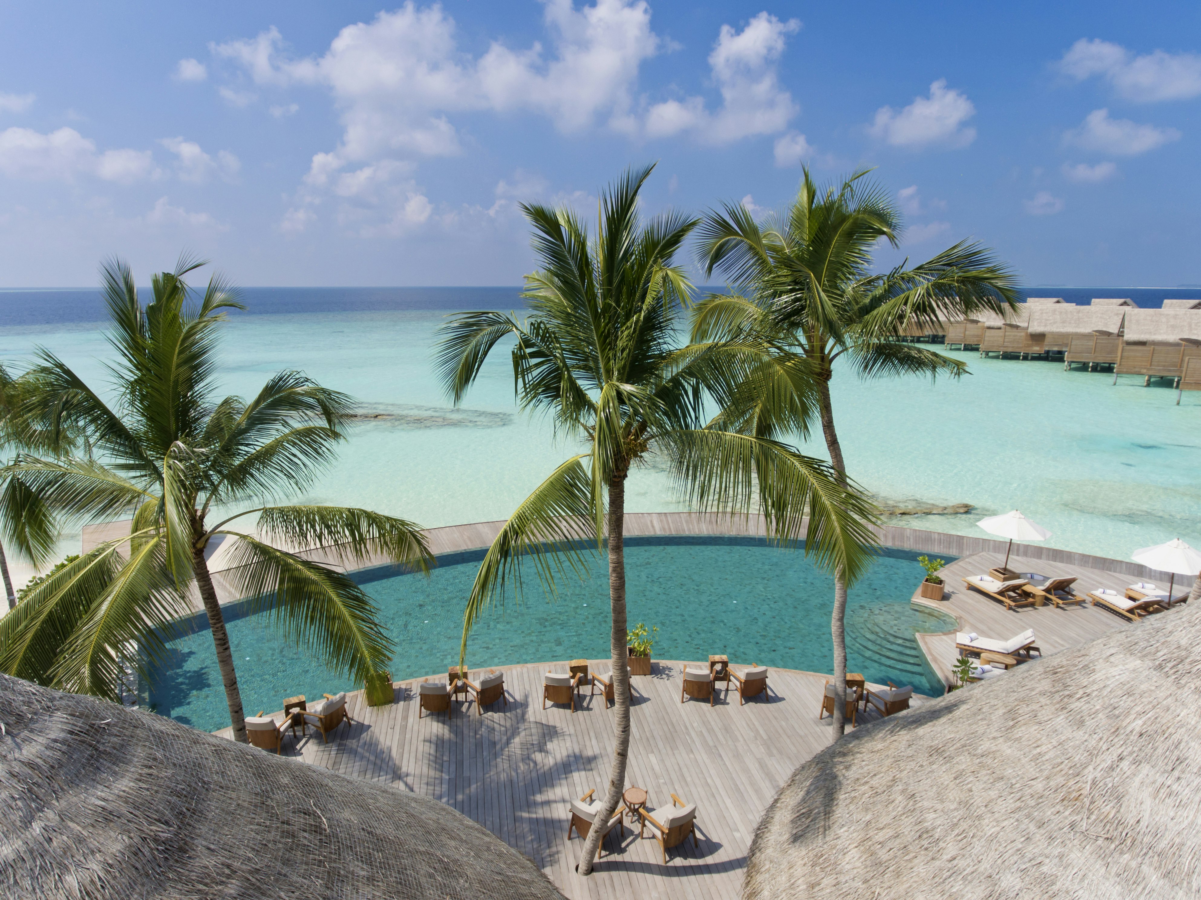 Milaidhoo Maldives 65/70