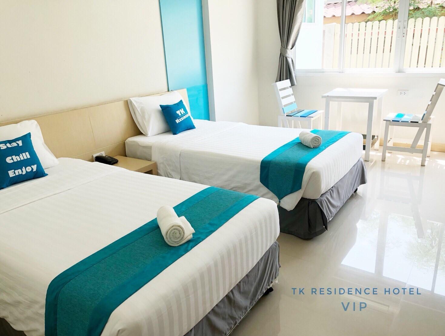 Vip, Twin Beds