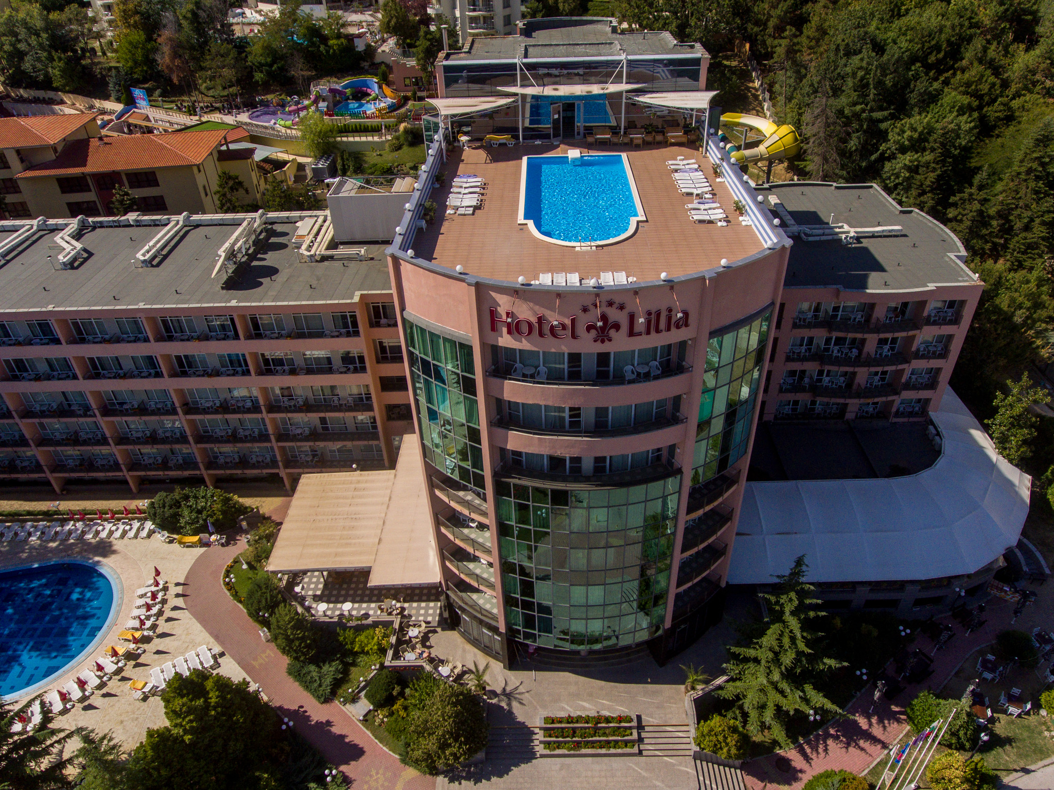 Lilia Hotel 2/40